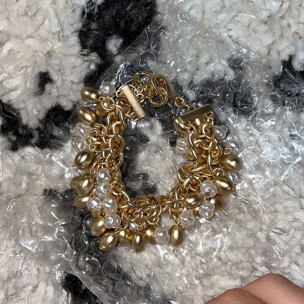 Lilly Pulitzer gold metallic bracelet